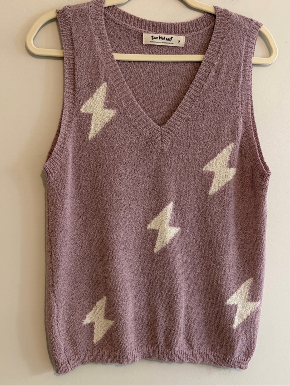 Three Bird Nest Sleeveless V Neck Sweater Sz S Small